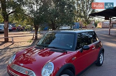 Хетчбек MINI Cooper 2003 в Кривому Розі