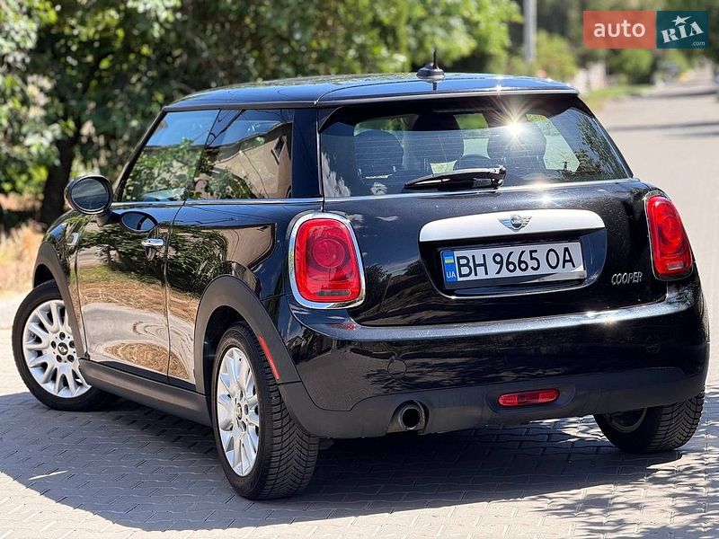 Хетчбек MINI Cooper 2015 в Одесі