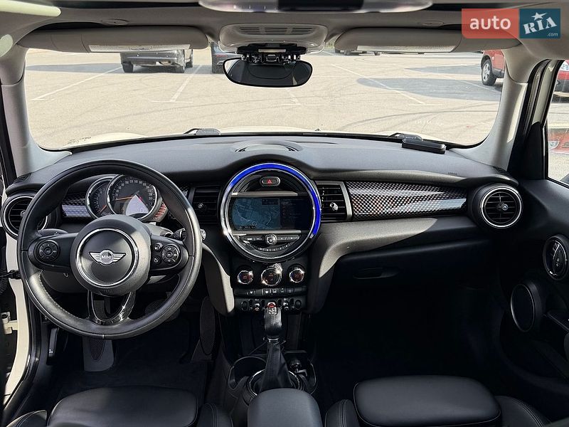 Хетчбек MINI Cooper 2015 в Києві
