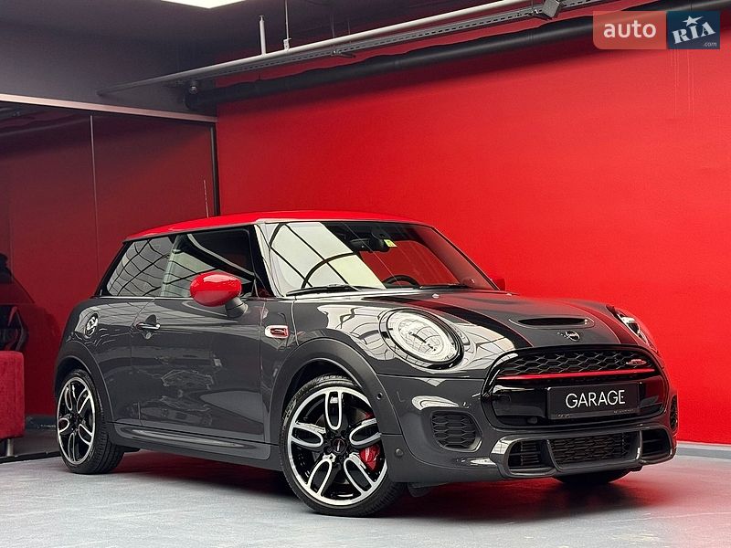Хэтчбек MINI Cooper 2019 в Киеве