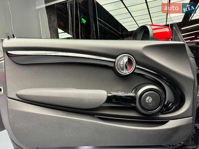 Хэтчбек MINI Cooper 2019 в Киеве