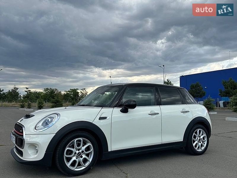 Хетчбек MINI Cooper 2015 в Одесі