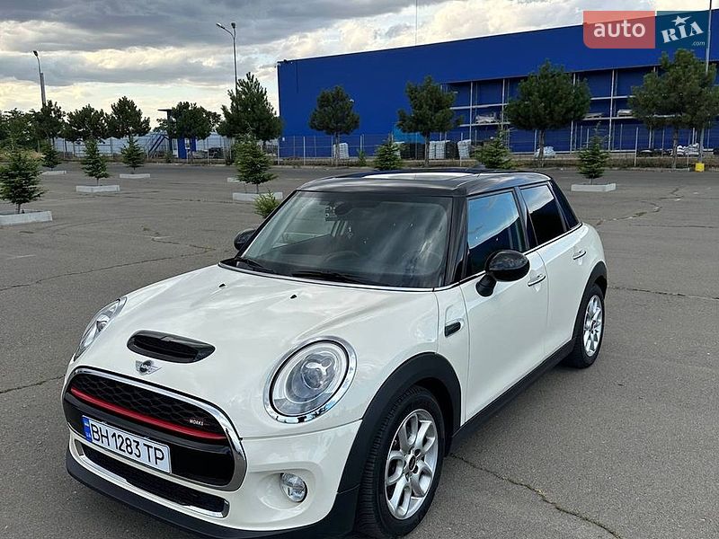 Хетчбек MINI Cooper 2015 в Одесі