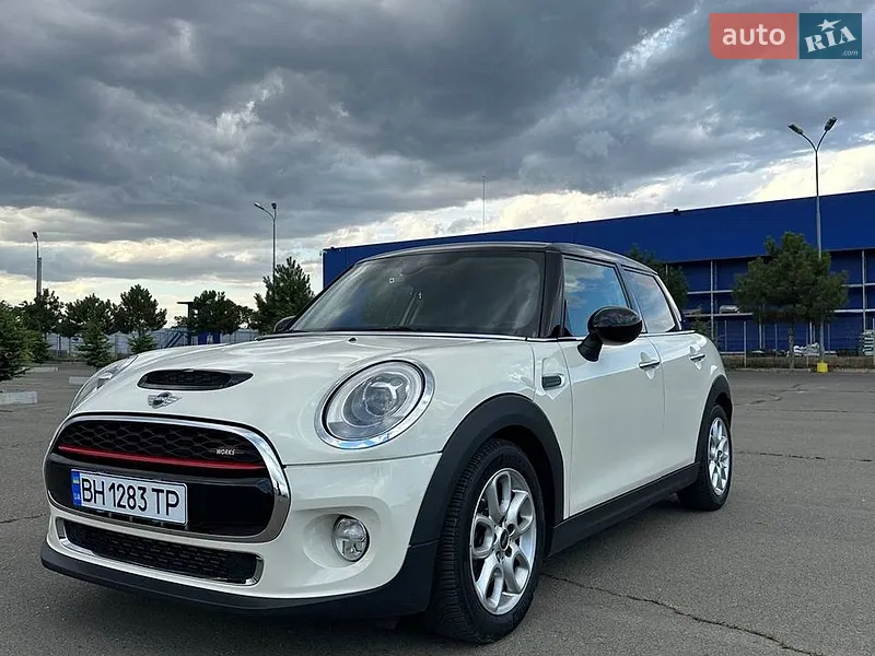 MINI Cooper 2015