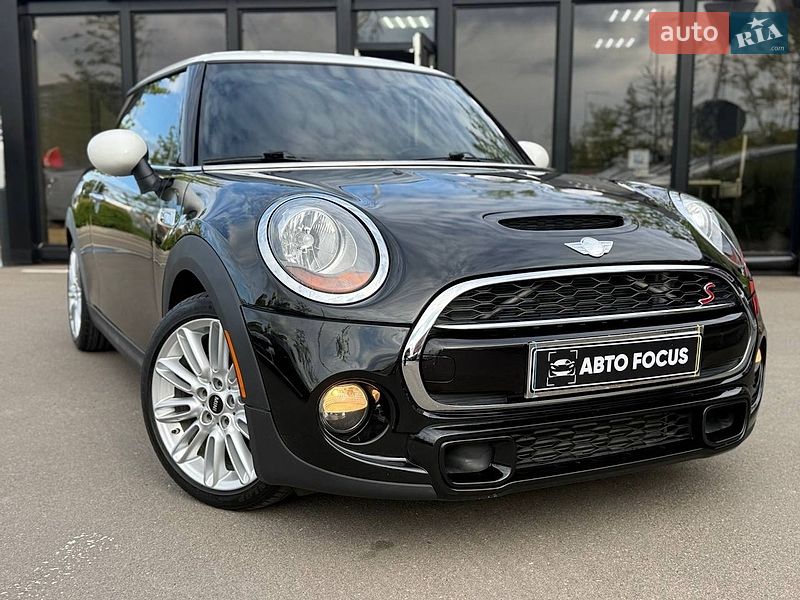 Хэтчбек MINI Cooper 2015 в Киеве