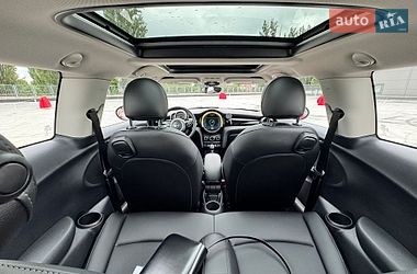 Хетчбек MINI Cooper 2018 в Києві
