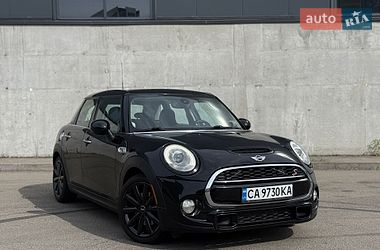 Хетчбек MINI Cooper 2015 в Києві