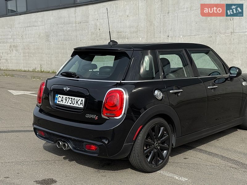 Хетчбек MINI Cooper 2015 в Києві