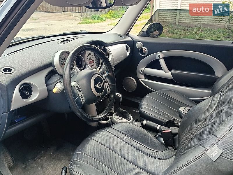 Хетчбек MINI Cooper 2005 в Запоріжжі