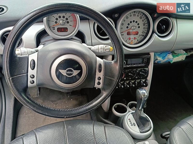 Хетчбек MINI Cooper 2005 в Запоріжжі