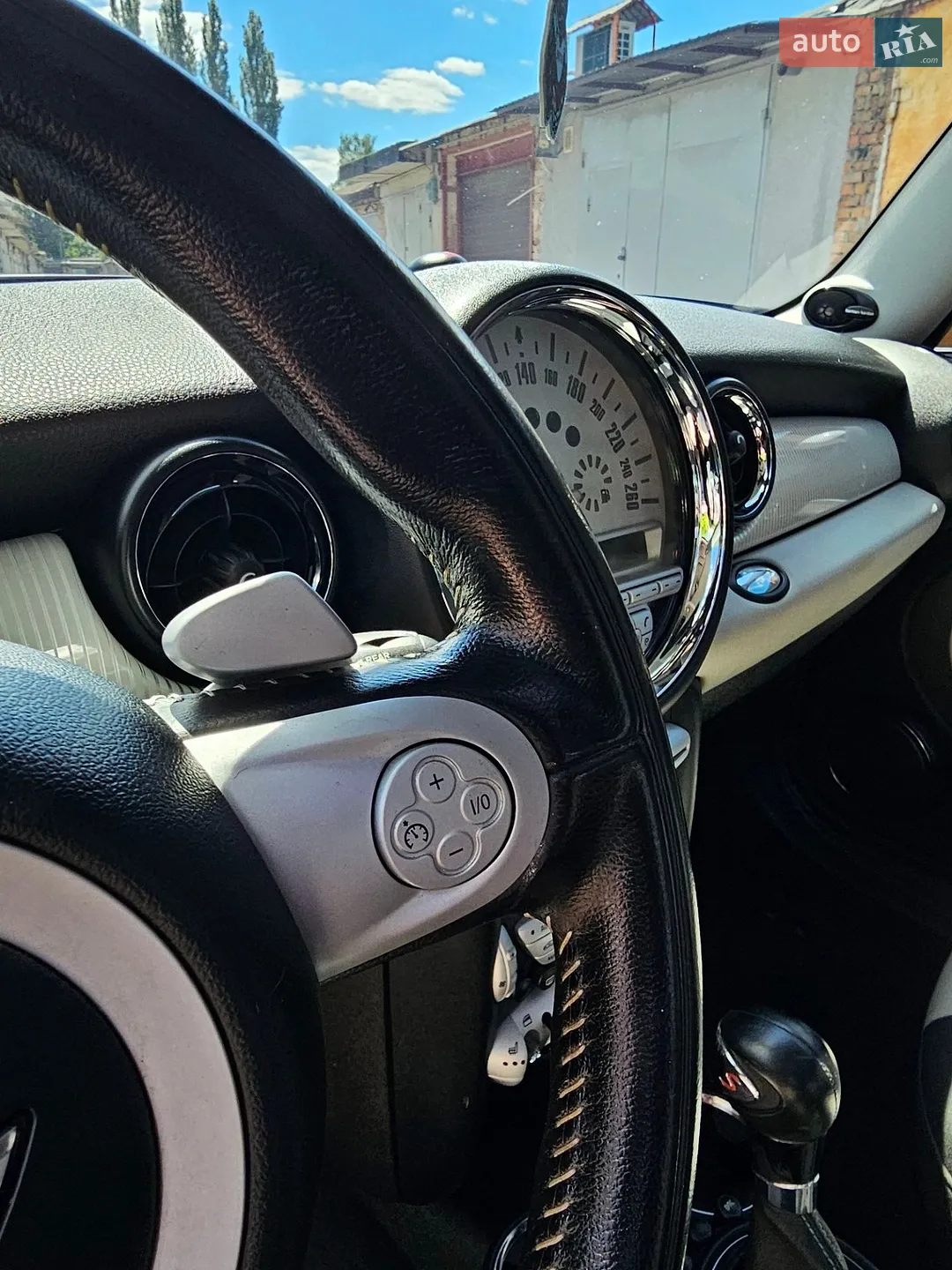 2010 MINI Cooper - мініатюра 21