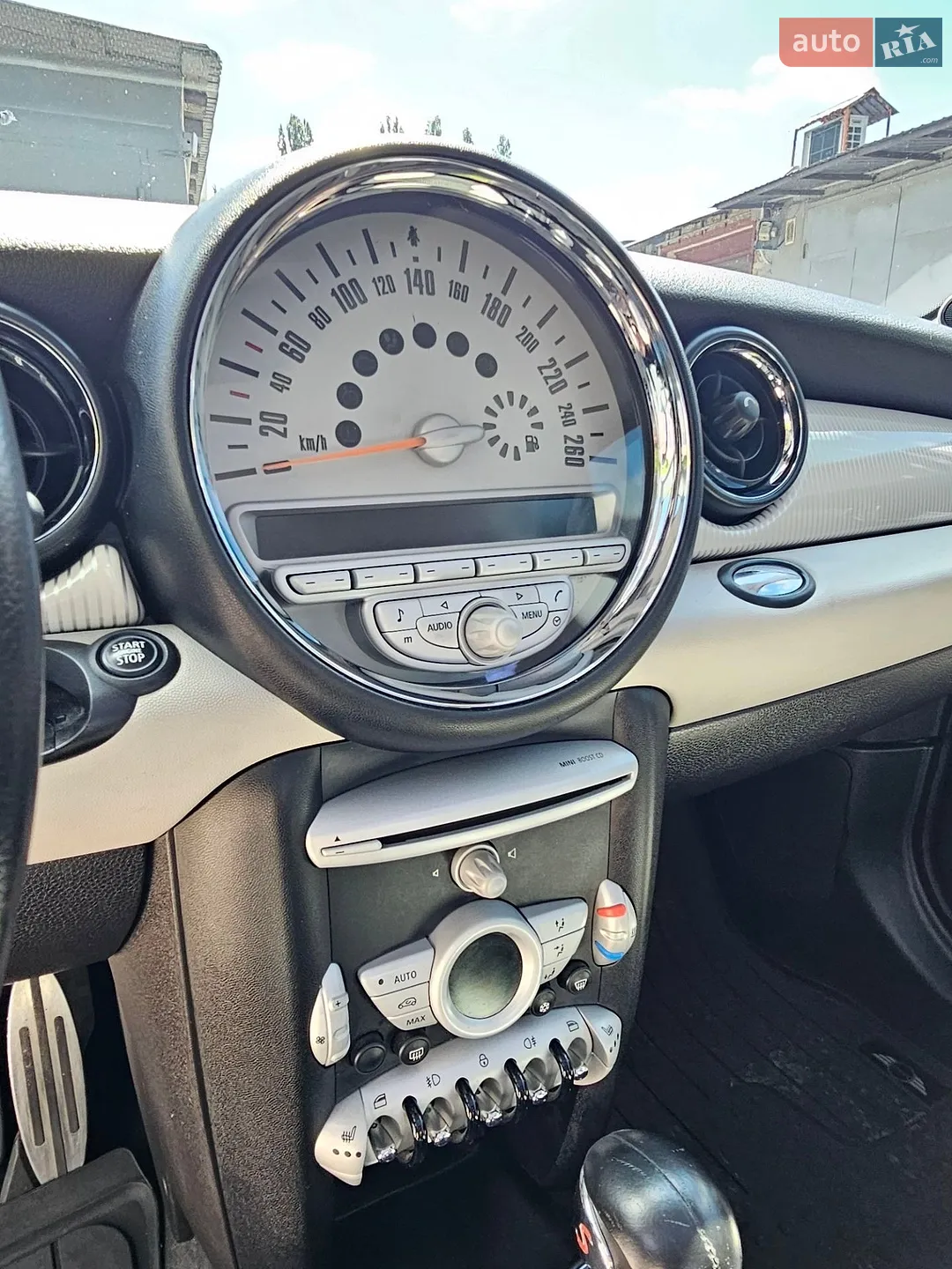 2010 MINI Cooper - мініатюра 27