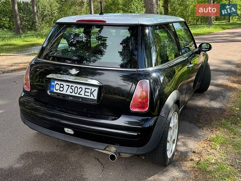 Хетчбек MINI Cooper 2001 в Корюківці