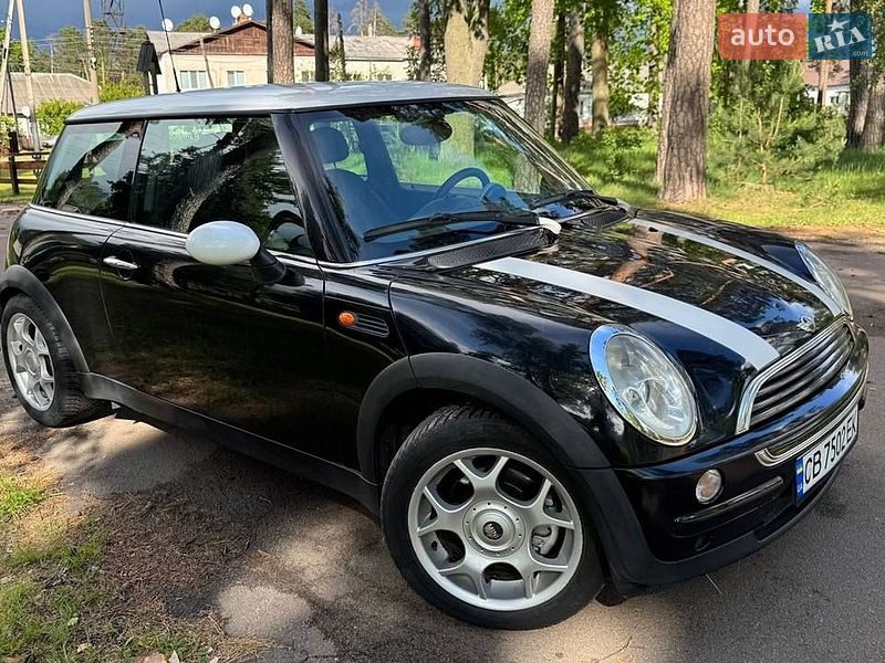 Хетчбек MINI Cooper 2001 в Корюківці