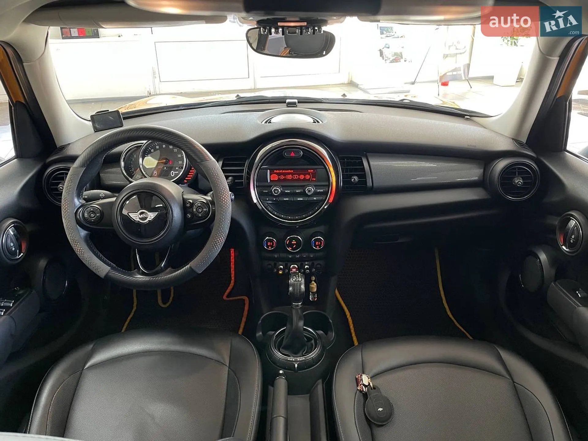 2015 MINI Cooper - мініатюра 31