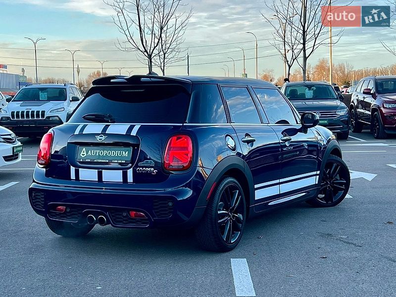 Хэтчбек MINI Cooper 2018 в Киеве фото 16 Хэтчбек MINI Cooper 2018 в Киеве