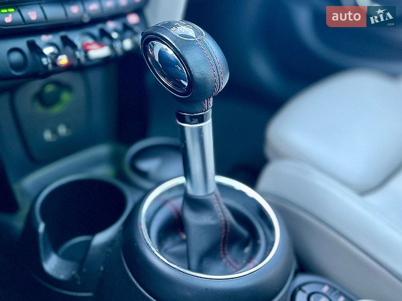 Хэтчбек MINI Cooper 2018 в Киеве фото 41 Хэтчбек MINI Cooper 2018 в Киеве