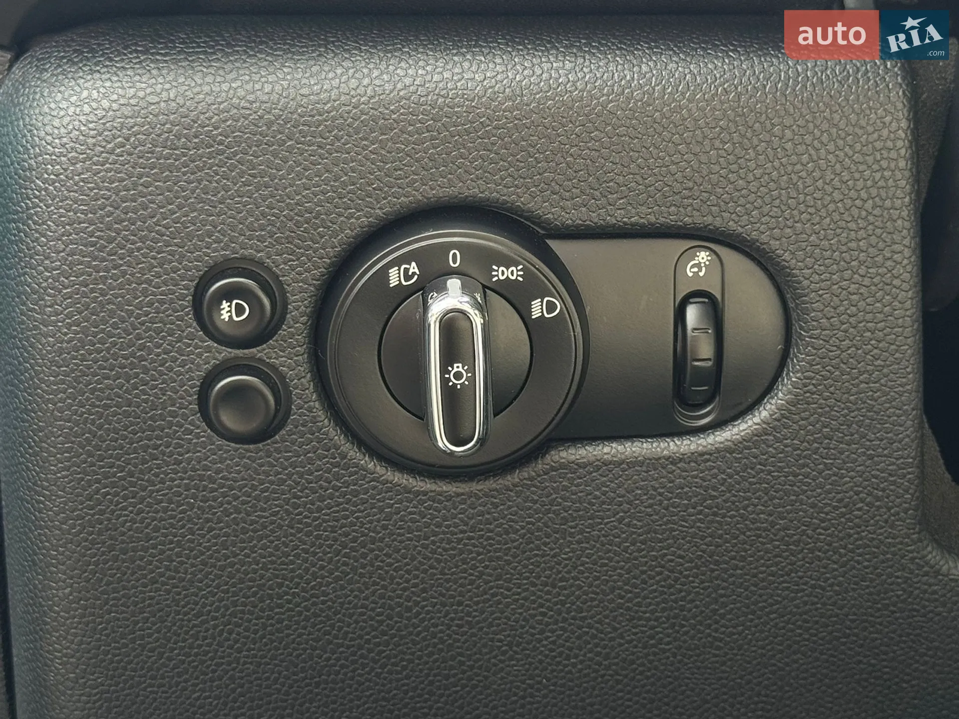 2018 MINI Cooper - мініатюра 13
