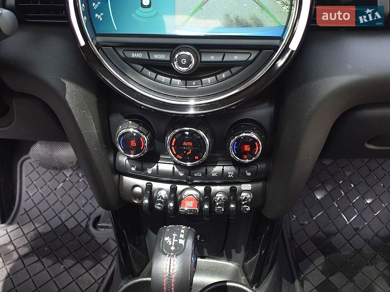 Хетчбек MINI Cooper 2018 в Києві