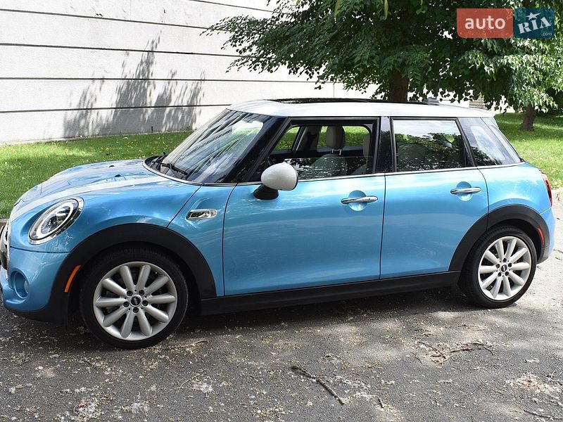 Хетчбек MINI Cooper 2018 в Києві