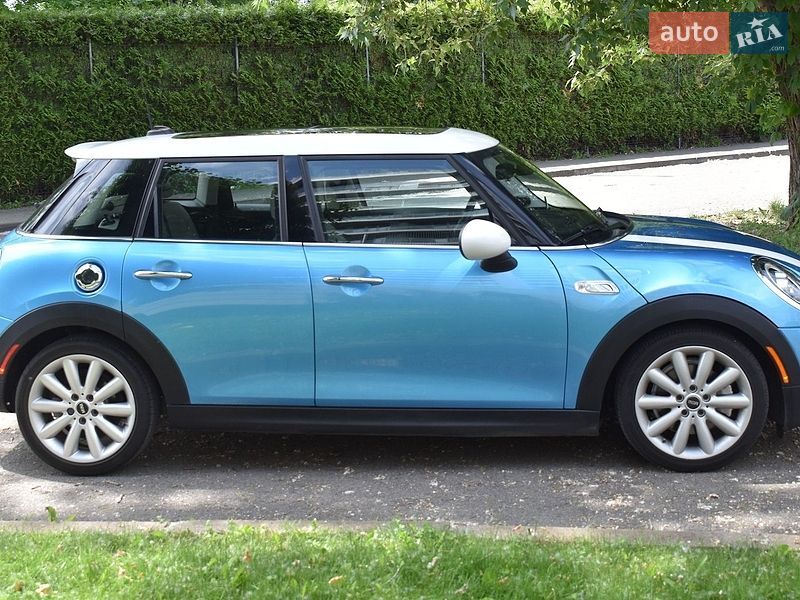 Хэтчбек MINI Cooper 2018 в Киеве