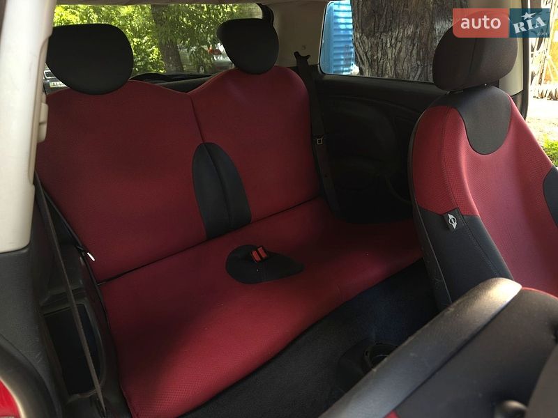 Хэтчбек MINI Cooper 2005 в Киеве