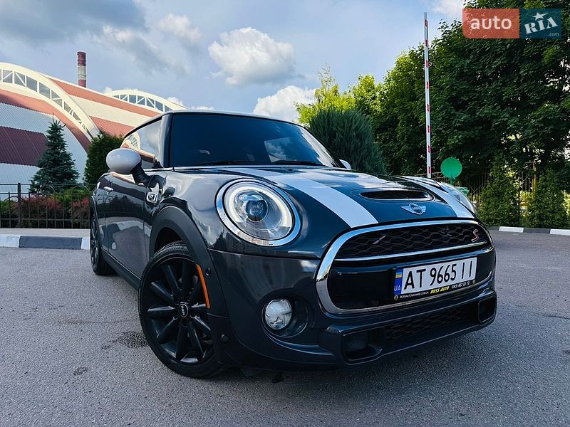 Хетчбек MINI Cooper 2018 в Пісочині