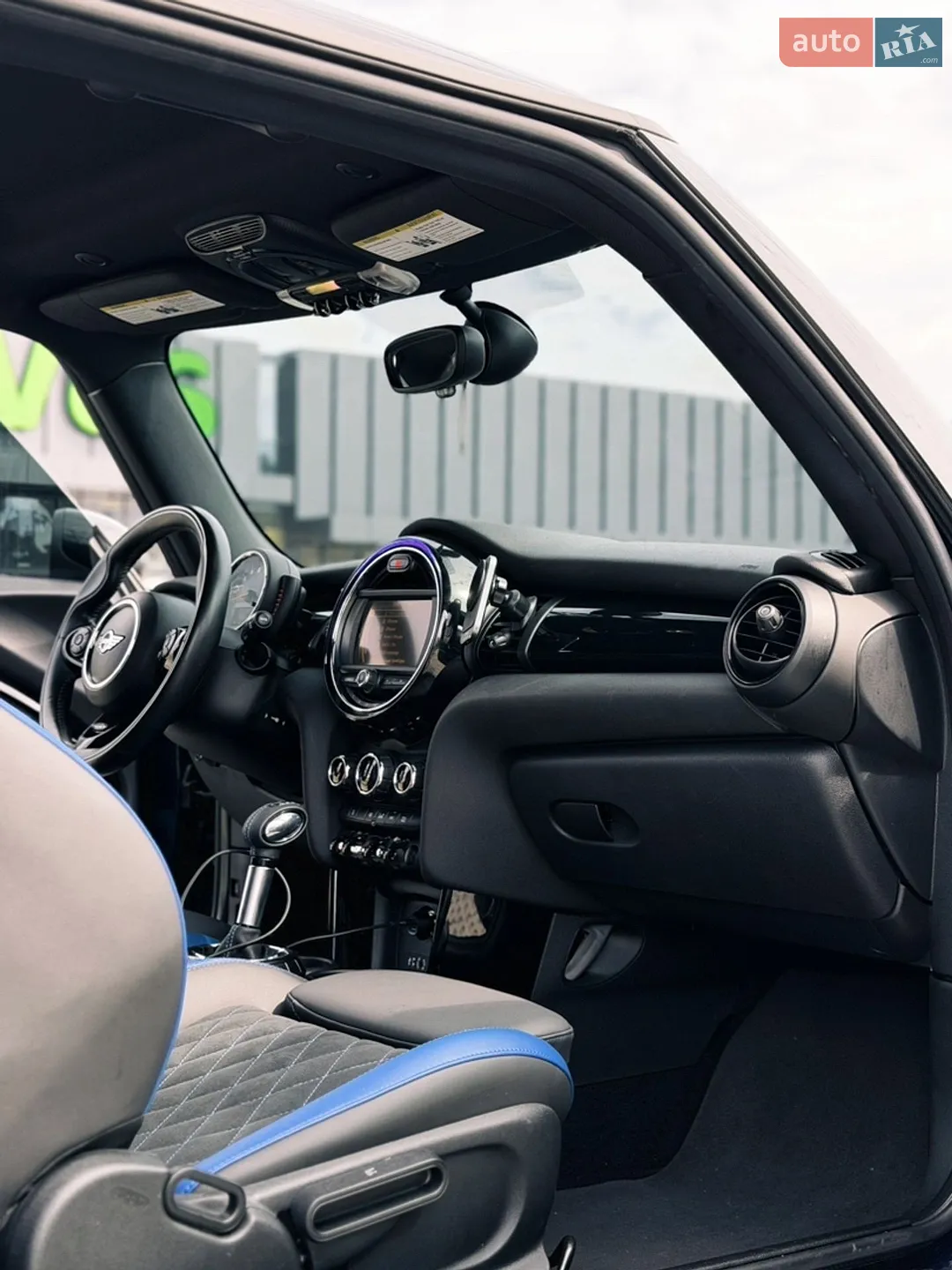2016 MINI Cooper - мініатюра 10