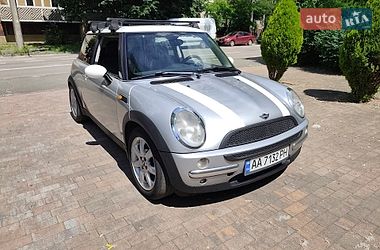 Хэтчбек MINI Cooper 2002 в Киеве
