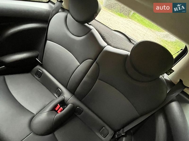 Хетчбек MINI Cooper 2013 в Обухові