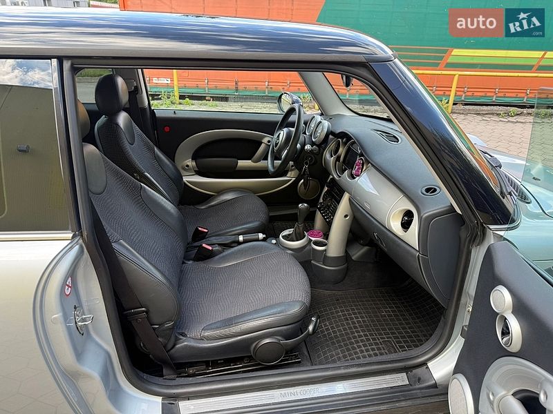 Хетчбек MINI Cooper 2003 в Львові