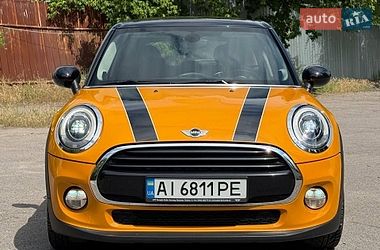 Хетчбек MINI Cooper 2016 в Дніпрі