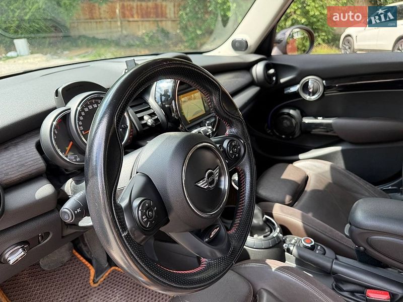 Хетчбек MINI Cooper 2016 в Дніпрі