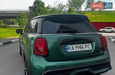 Хэтчбек MINI Cooper 2022 в Киеве фото 10 Хэтчбек MINI Cooper 2022 в Киеве