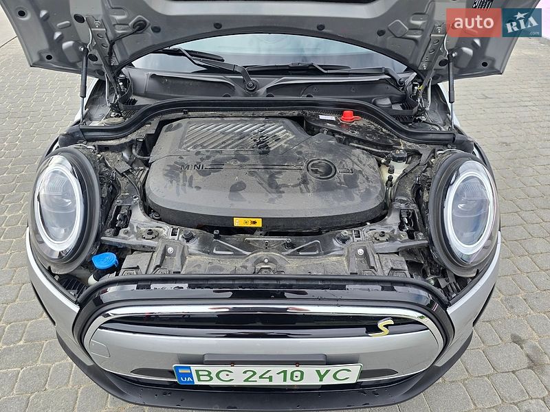 Хэтчбек MINI Cooper 2023 в Яворове