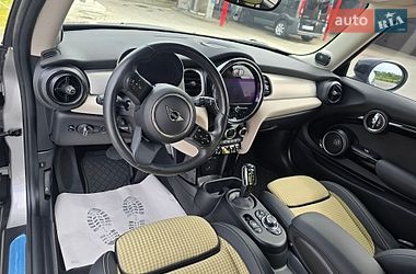 Хэтчбек MINI Cooper 2023 в Яворове