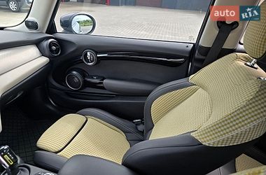 Хэтчбек MINI Cooper 2023 в Яворове