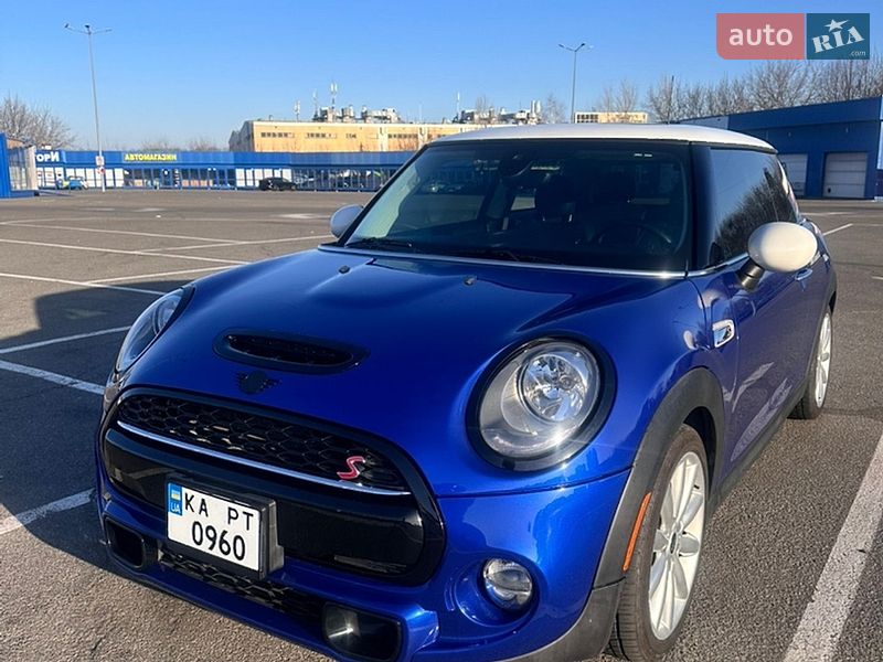 MINI Cooper 2019