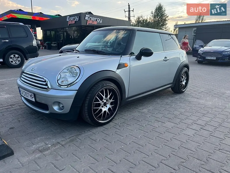 MINI Cooper 2008