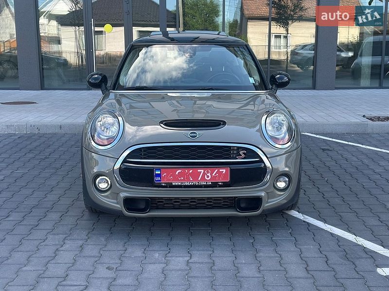 Хэтчбек MINI Cooper 2018 в Виноградове