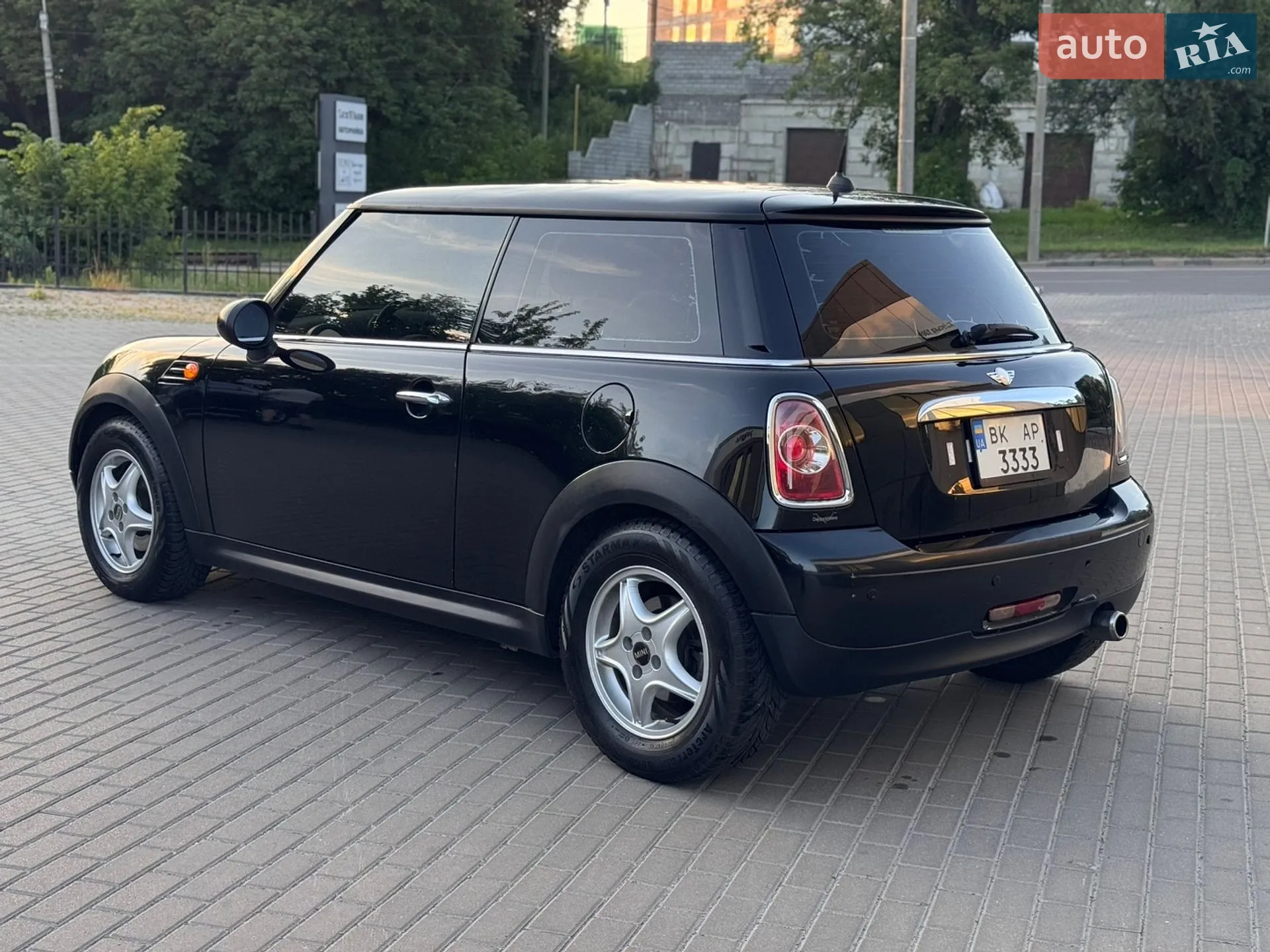 2011 MINI Cooper - мініатюра 8