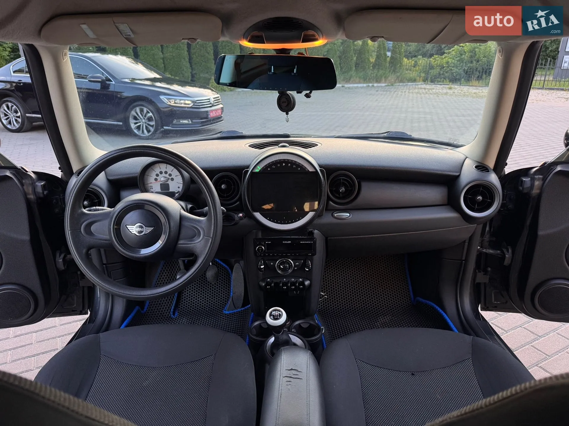 2011 MINI Cooper - мініатюра 24