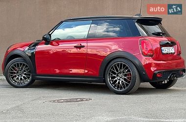 Хэтчбек MINI Cooper 2014 в Киеве фото 5 Хэтчбек MINI Cooper 2014 в Киеве