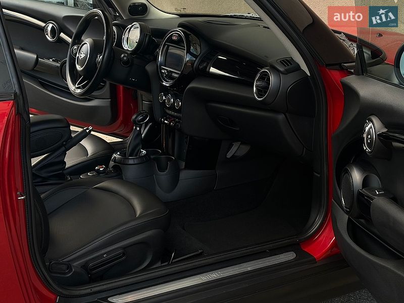 Хэтчбек MINI Cooper 2014 в Киеве фото 9 Хэтчбек MINI Cooper 2014 в Киеве