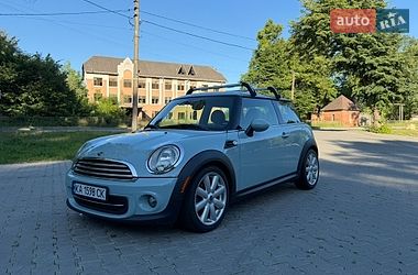 Хэтчбек MINI Cooper 2013 в Дрогобыче