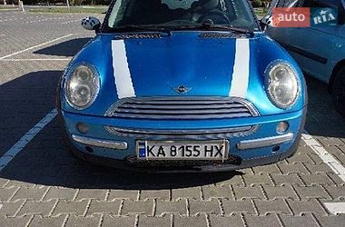 Хетчбек MINI Cooper 2005 в Южному Хетчбек MINI Cooper 2005 в Южному