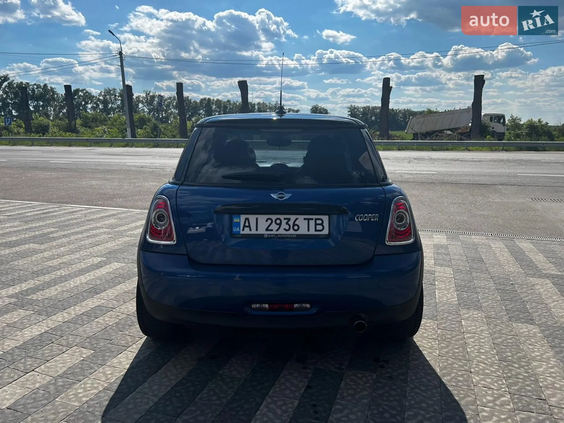 2013 MINI Cooper - мініатюра 7