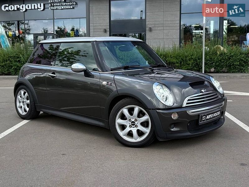 MINI Cooper 2005