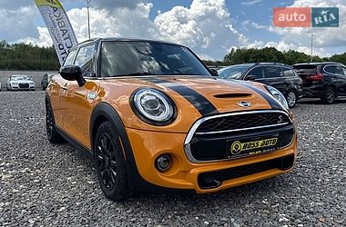 Хетчбек MINI Cooper 2016 в Львові