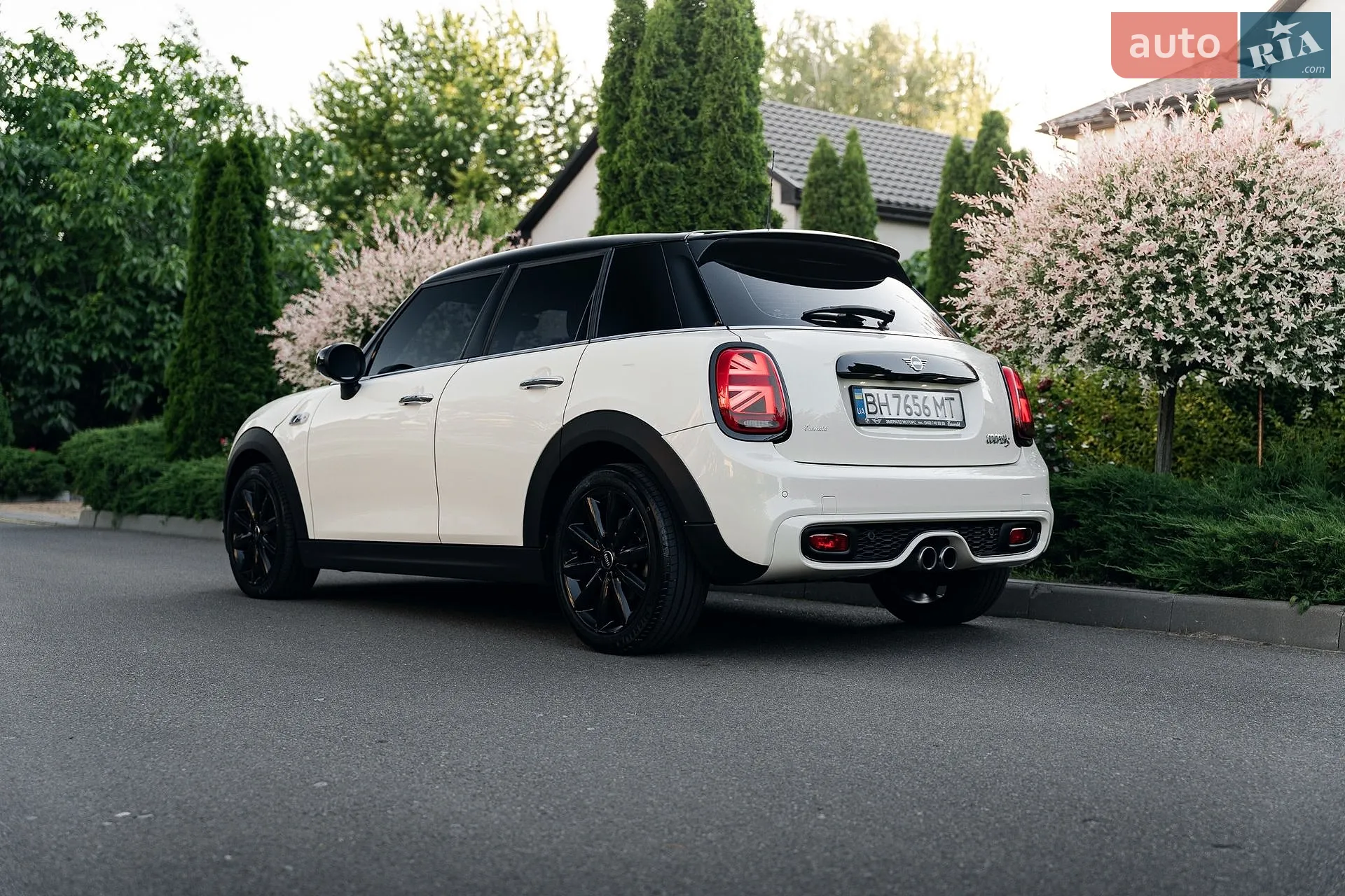 2020 MINI Cooper - мініатюра 8